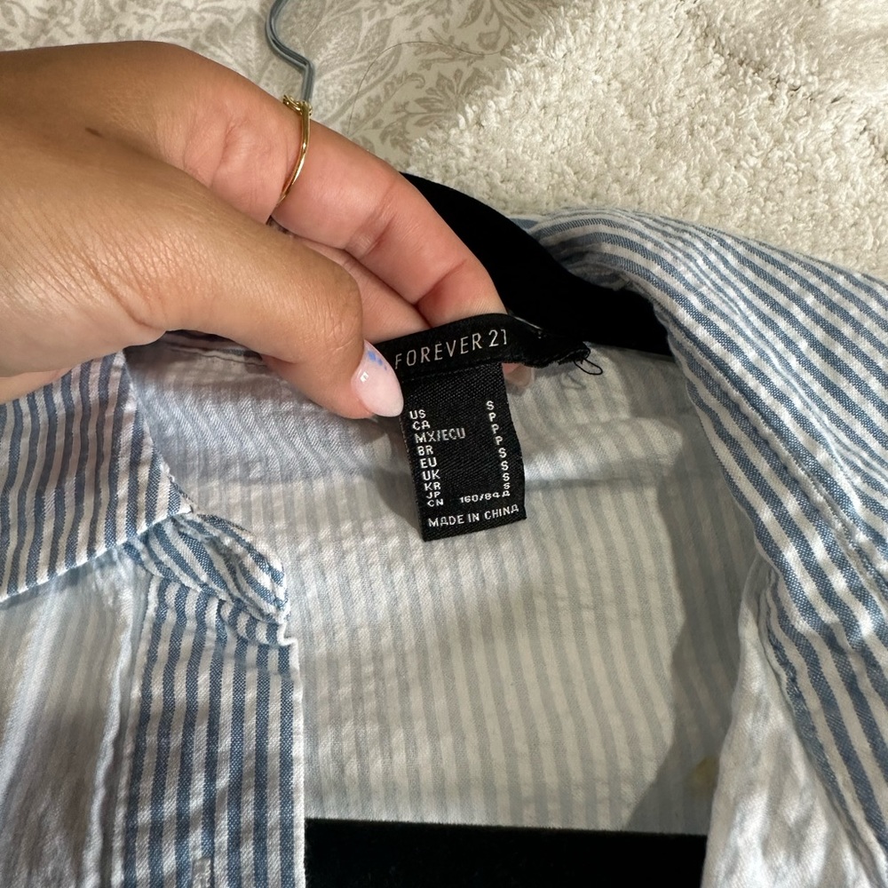 Striped two tone button down - Picture 3 of 4